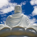 800px-Buddha_statue,_Nha_Trang